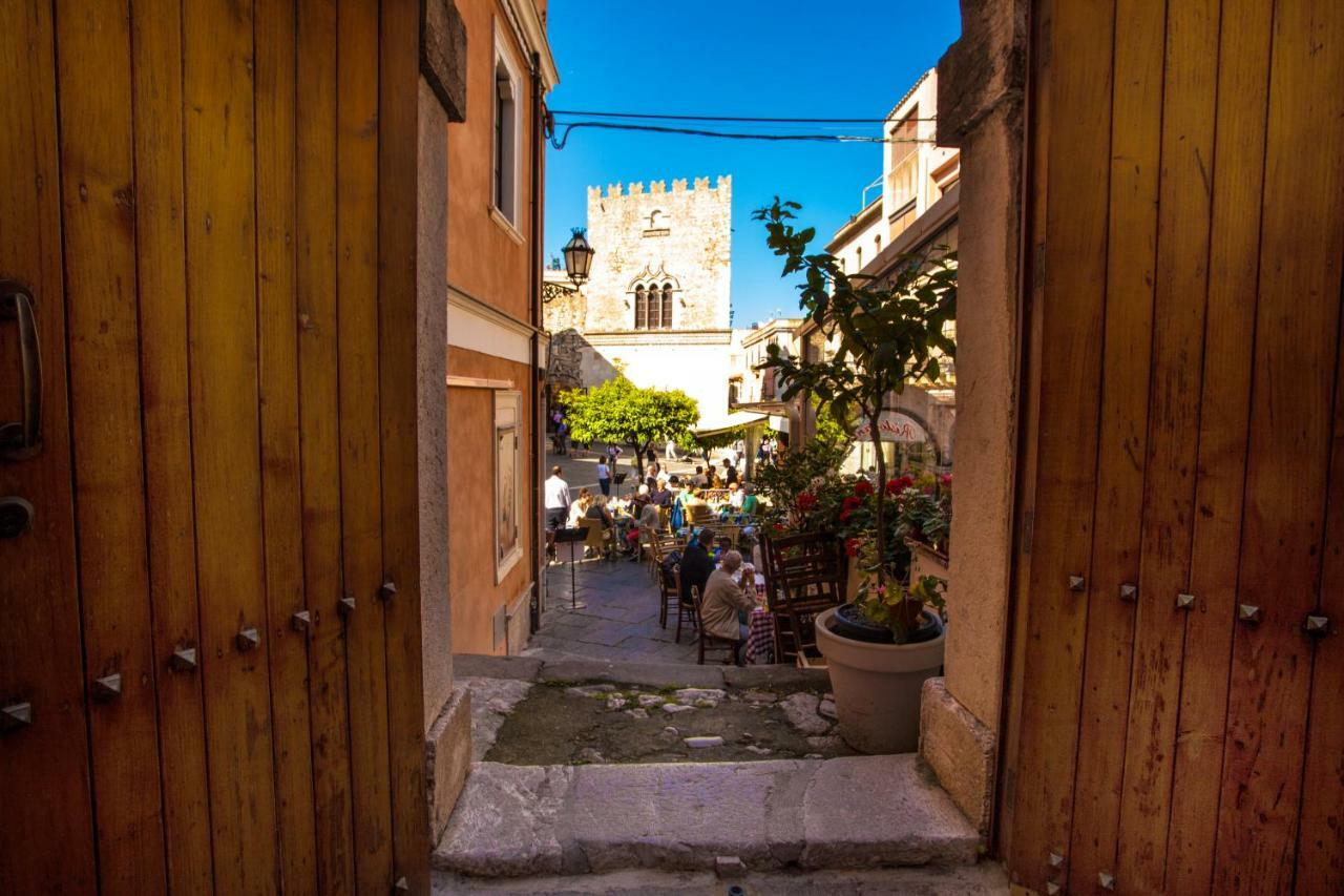 Casa Rosaria Apartment Taormina Bagian luar foto